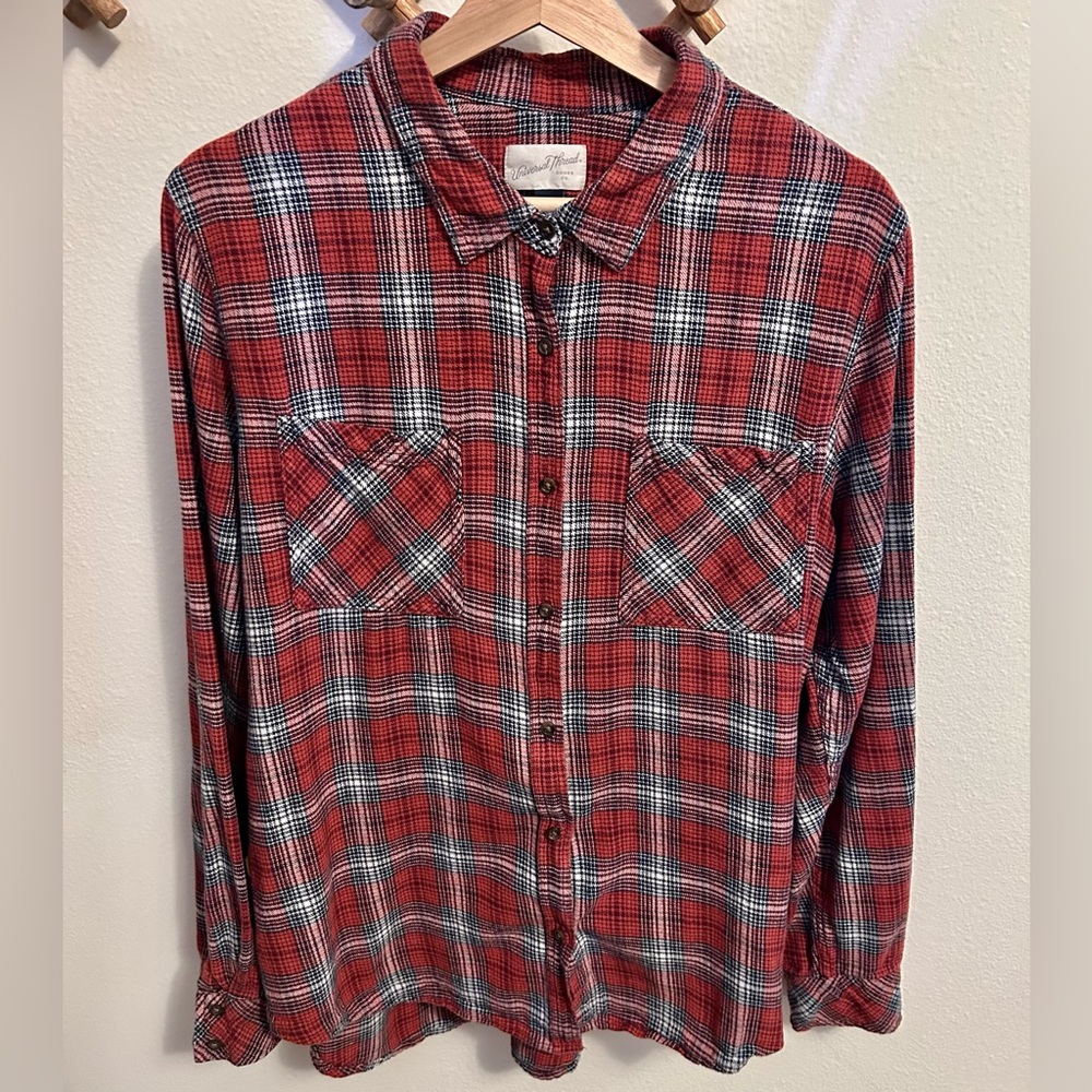 Universal Thread 100% Cotton Flannel Shirt in red and black plaid XL